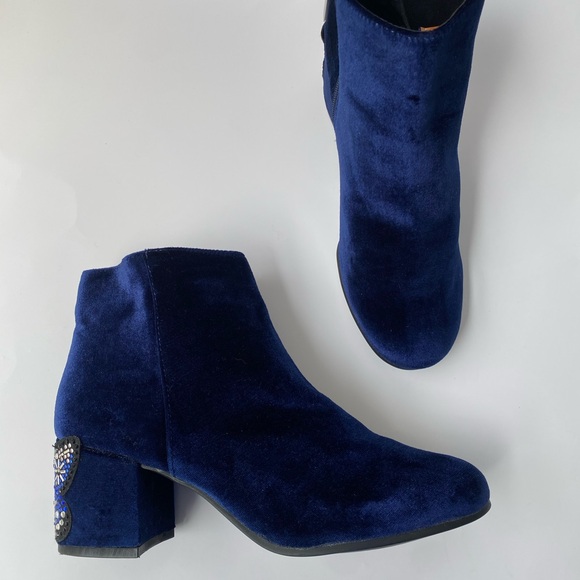 Libby Edelman Women's Blue Zip ankle Boots Butterfly Velour Heel Booties Size 9 - Picture 4 of 11